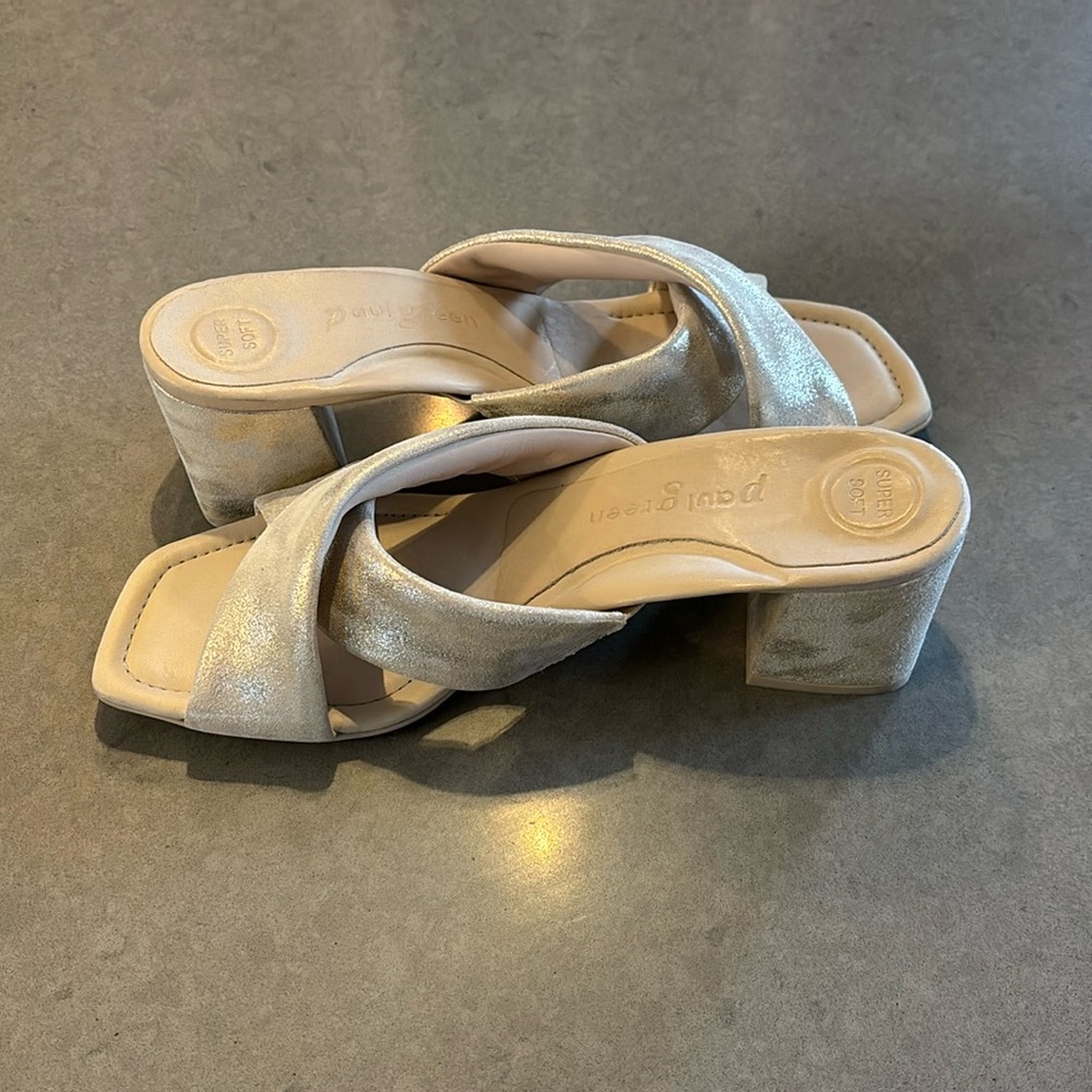 Paul Green platinum sandals